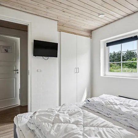 Holiday home Awesome In With Sauna